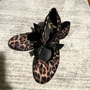 Report Animal Print Flats with Black Bow